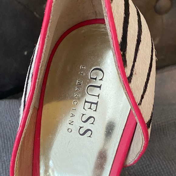 GUESS by Marciano Pink and Zebra Stiletto - Picture 3 of 3